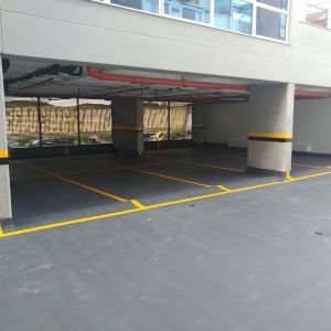 3Parqueaderos - GIA Oficinas 140